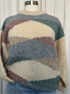 Cozy Multicolor Wave Knit Sweater - Cream, Blue & Green
